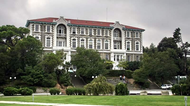 Boğaziçi Üniversitesi Bilgisayar Mühendisliği Taban Puanı (2024)