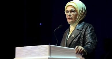 Emine Erdoğan'dan 2025'e Yönelik Barış Mesajı - Güncel Türkiye Haberleri