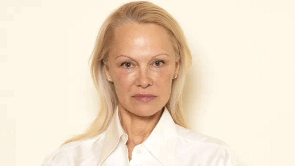 Pamela Anderson, Ellen Burstyn ve Taika Waititi'nin Yer Aldığı "Place To Be" Filminde Yeni Gelişmeler - Haberler