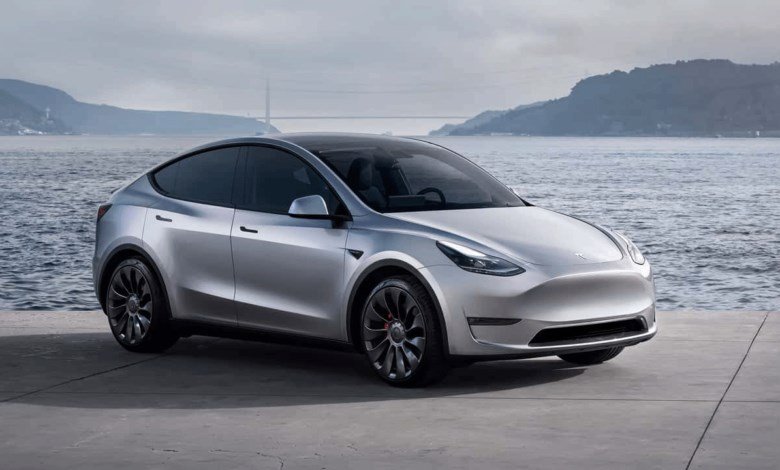 Tesla Avrupa'da Düşüşte, Türkiye'de Zirveye Ulaşmayı Başardı