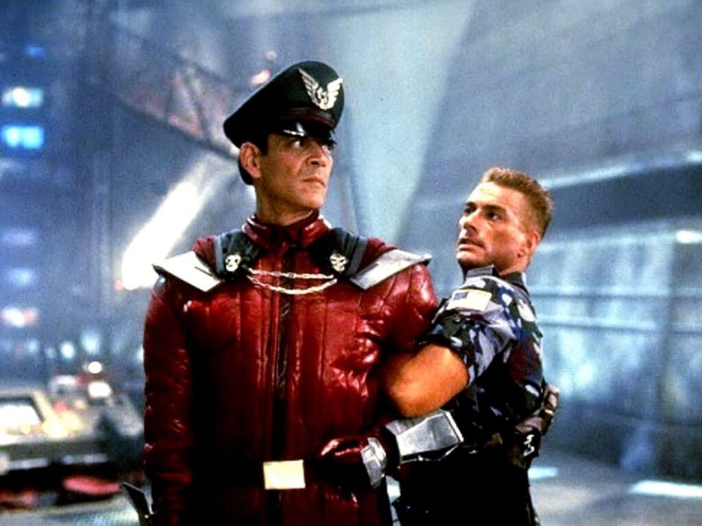 Yeni Street Fighter filminin vizyon takviminden çıkarıldığı açıklandı.