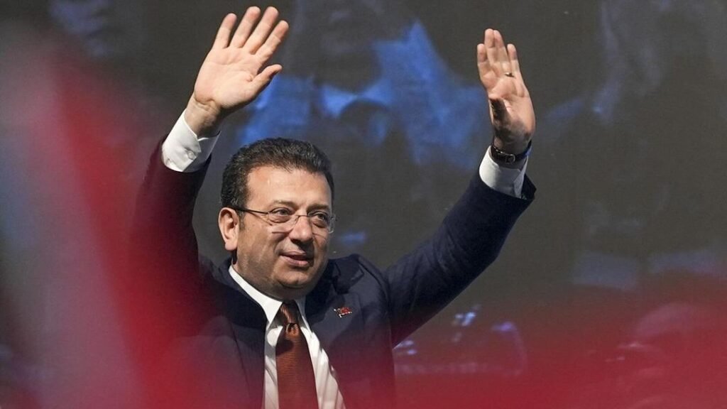 TRT dizisi Teşkilat'ın başrol oyuncusu Aybüke Pusat, 2 Nisan'daki ekonomik boykot çağrısına destek verdi, ardından paylaşımını sildi.