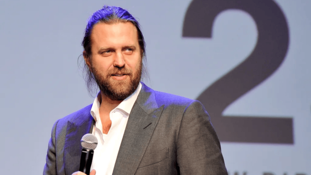 Netflix, 11 Milyon Dolarlık Dolandırıcılıkla Suçlanan Yönetmen Carl Rinsch'e Dava Açtı - Haberler