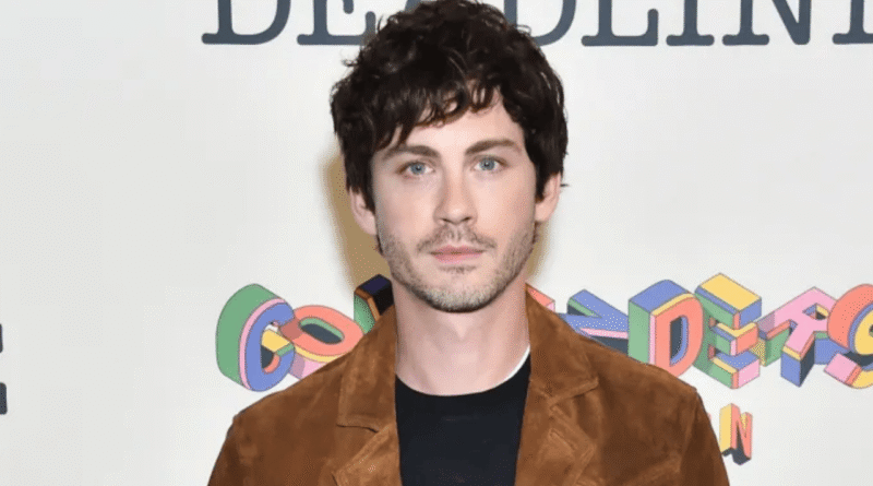 Logan Lerman "Only Murders in the Building" Dizisinin 5. Sezon Kadrosuna Dâhil Oldu - Haberler