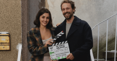 Hande Erçel ve Metin Akdülger’in ‘İki Dünya Bir Dilek’ Filminden İlk Kamera Arkası Görüntüleri Yayınlandı