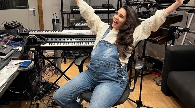 Karsu'dan müjde: Albümüm tamamlandı - Son Dakika Magazin Haberleri