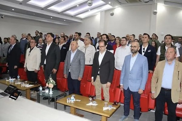 Demo Day sunumuna; Muğla Milletvekili Yakup Otgöz, Fethiye Belediye Başkanı Alim Karaca ve GESİFED Başkanı Hakan Urhan gibi önemli isimler katılarak, girişimciliğin bölgesel kalkınmadaki rolüne dikkat çektiler.