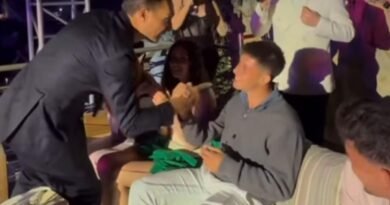 Arda Güler ve sevgilisi Duygu Nayman tatilde! Şarkıya eşlik ettikleri anlar paylaşıldı.