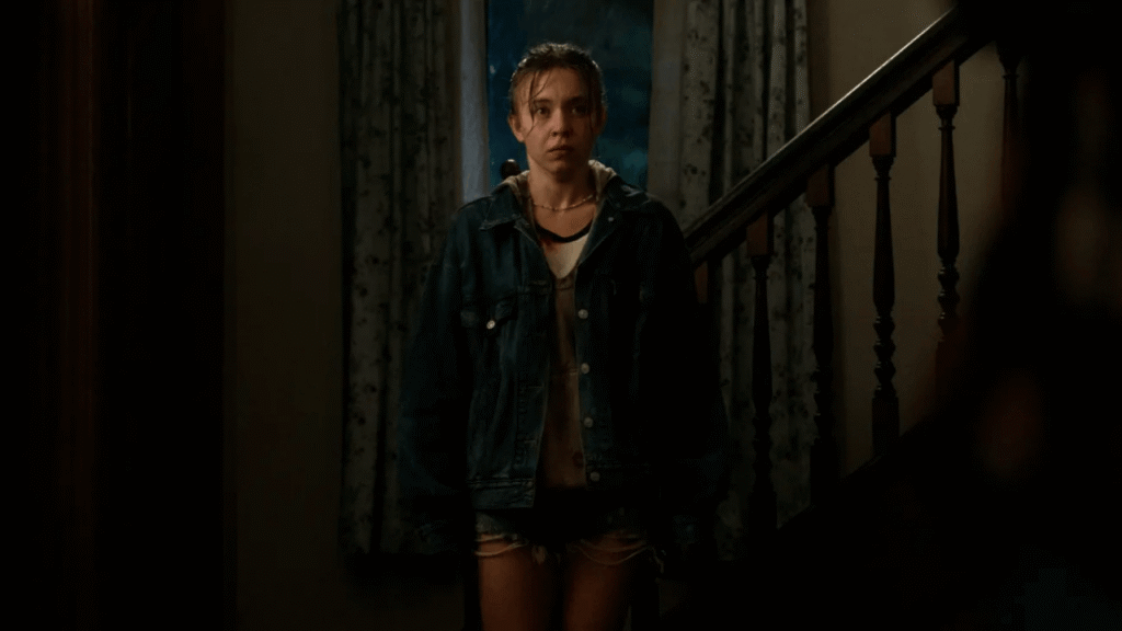 İlk Fragman Geldi: Sydney Sweeney ve Julianne Moore'u Bir Araya getiren "Echo Valley" Filmi - Haberler