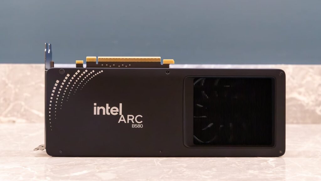 Intel, Yeni Bir Ekran Kartı Piyasaya Sürebilir!