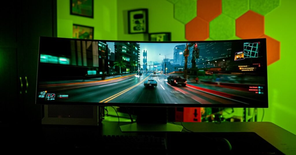 Samsung Odyssey G9'un Fiyatı Bugün Neredeyse Yarıya İndi!