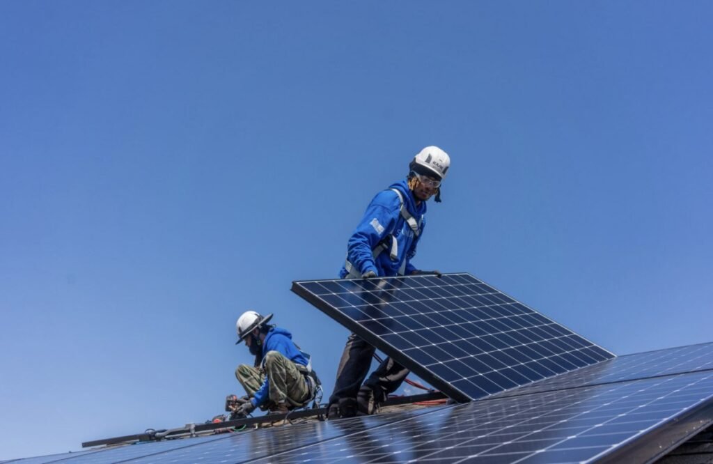 2025'te Güneş Enerjisi Kurulumları 655 GW'ı Geçebilir