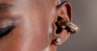 Motorola Moto Buds Loop Tanıtıldı: Özellikleri ve Detaylar