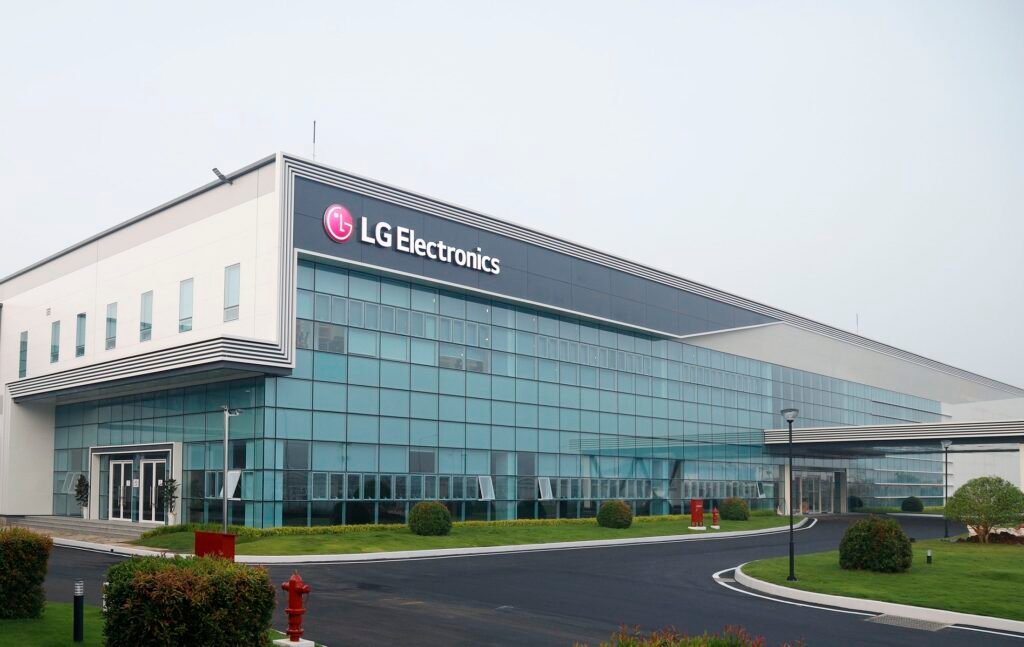 OLED Stratejisi Başarılı Oldu: LG'nin Çeyrek Karı Açıklandı