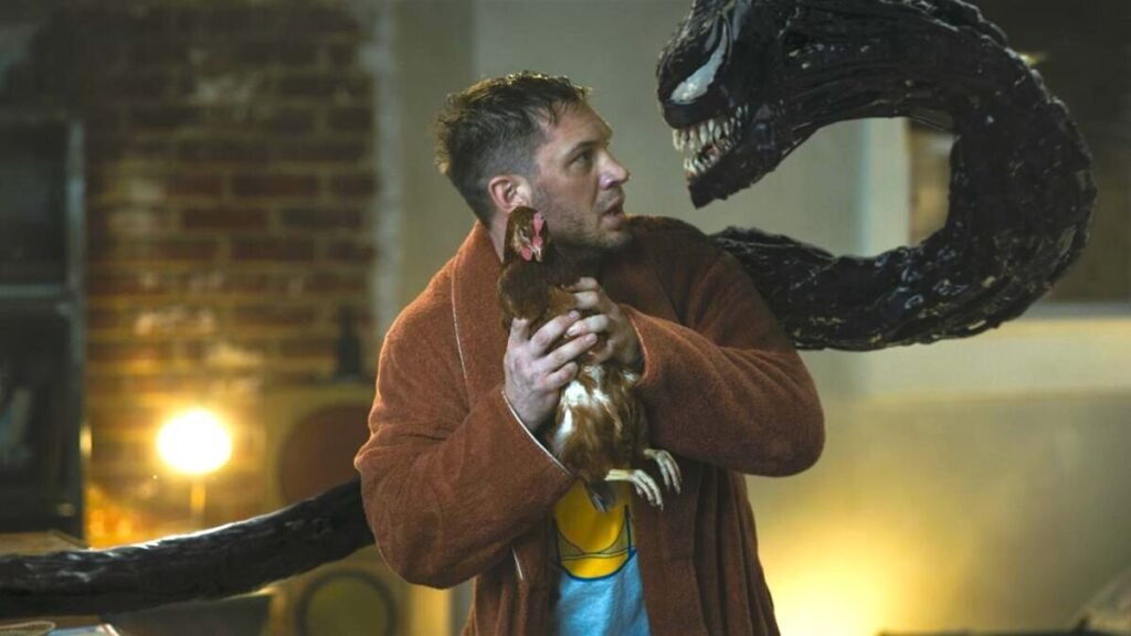 Tom Hardy, Venom gibi aksiyon filmleri nedeniyle fiziksel olarak zorlandığını açıkladı.