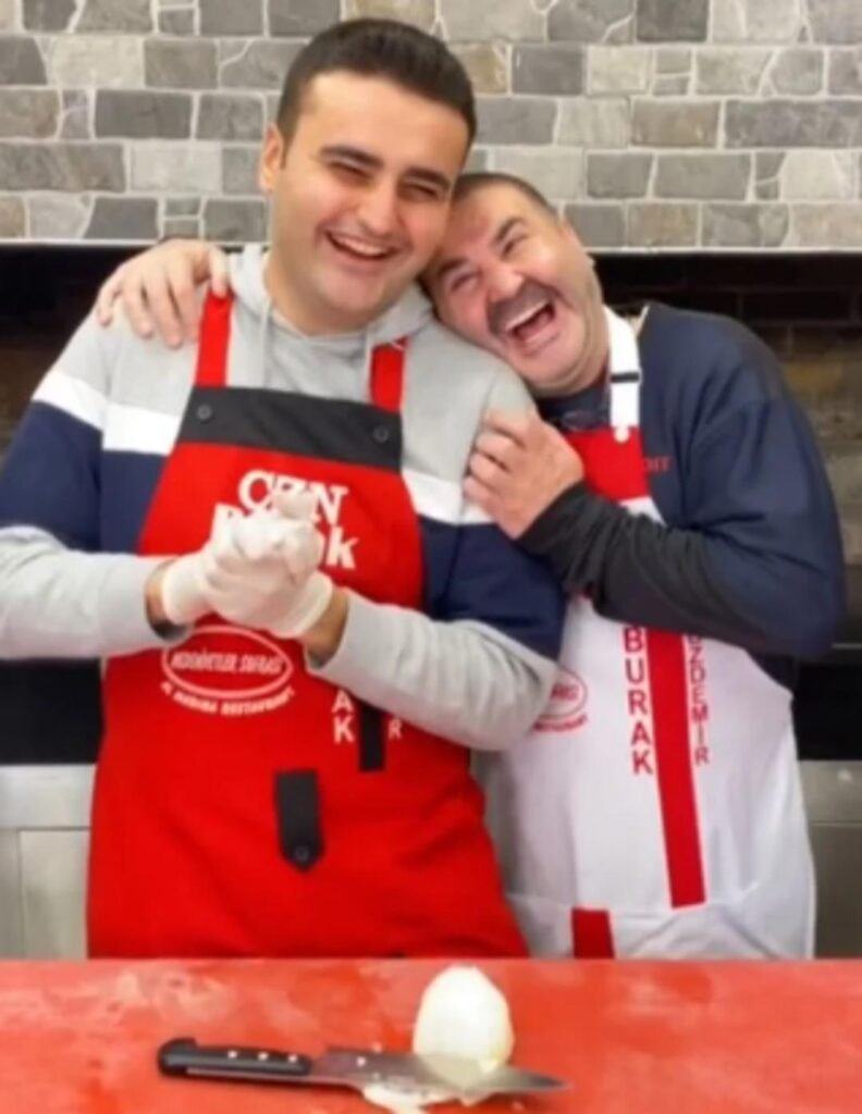 5 Milyon TL İhtarnamesinin Ardından Harekete Geçti! CZN Burak Hızla Sildi