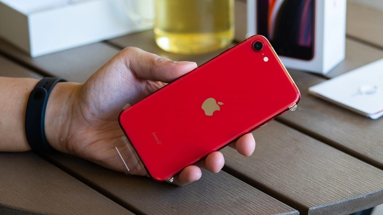 Küçük ekranlı iPhone’lar tarihe karışabilir!