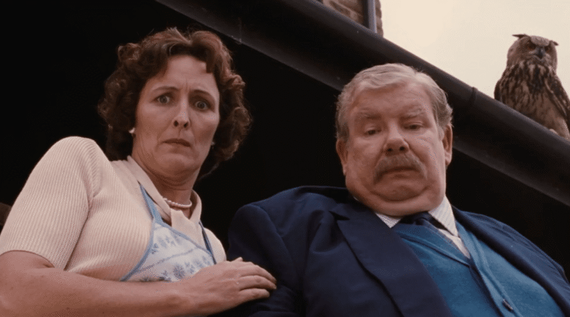 "Harry Potter" Dizisinde Petunia ve Vernon Dursley'yi Canlandıracak Oyuncular Açıklandı - Haberler