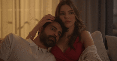 "Gayriresmî" Dizisi YouTube'da Çarpıcı Bir Başlangıç Yapıyor! - Haberler