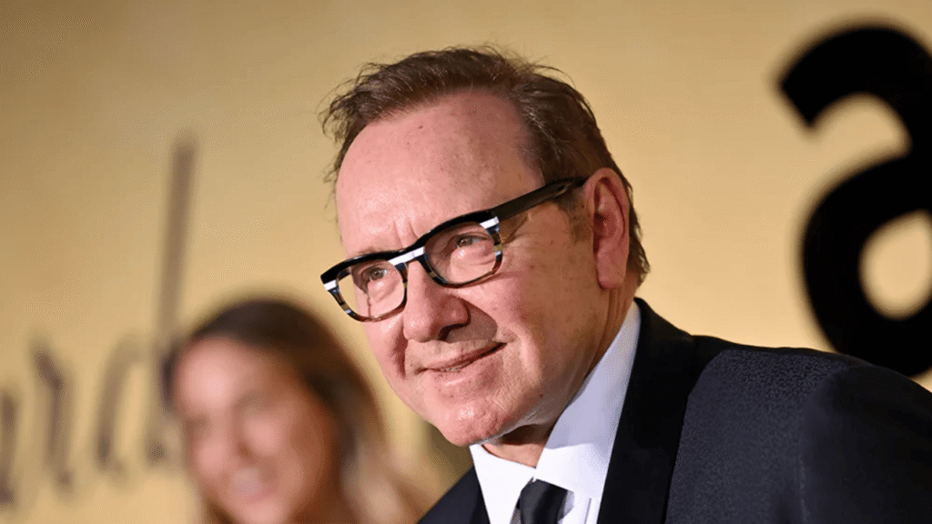 Kevin Spacey, Hollywood'a Yönetmen Olarak Dönüyor - Haberler