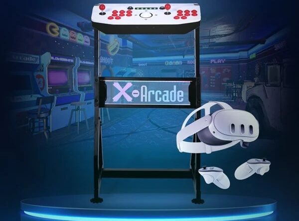 Bu X-Arcade Kontrolcüsü, Arcade'nin Büyüsünü Sanal Gerçekliğe Taşıyor!
