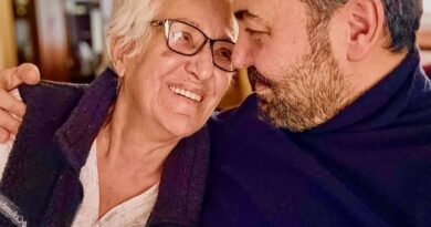Saruhan Hünel'in Acısı Dindirilemiyor: Annesiz Geceleri Nasıl İfade Edeyim - Son Dakika Magazin Haberleri