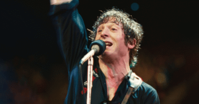 Jeremy Allen White'lı 'Springsteen: Hiçlikten Kurtar Beni' Fragmanı Yayınlandı - Haberler
