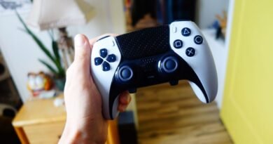 PS5 DualSense Edge Kontrolcüsünü Şimdi %15 Indirimle Kap!