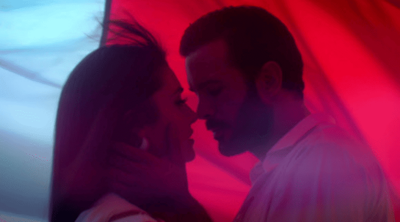 "Hande Erçel ve Barış Arduç'un Yeni Projesi 'Aşkı Hatırla' Tanıtımı Yayınlandı!" - Haberler