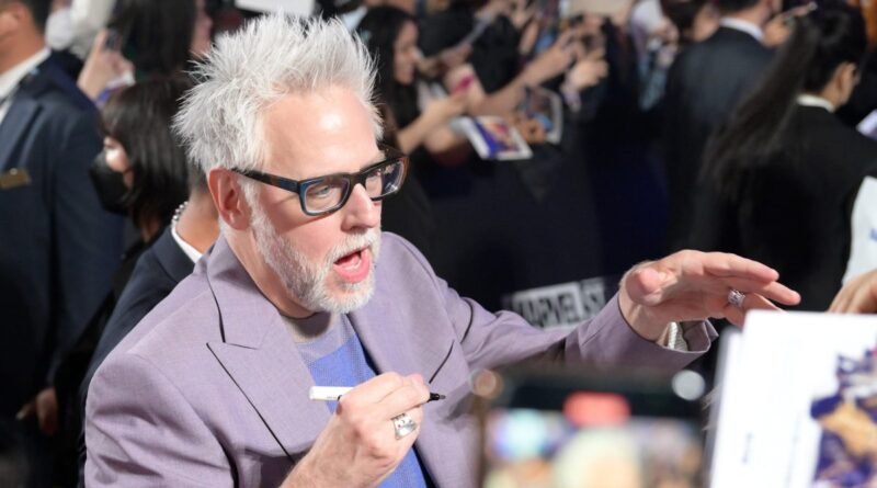 James Gunn, Superman ve Fantastic Four hayranlarına: "Savaşmayın, evladım!"