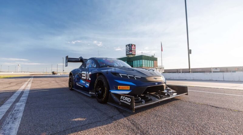 1421 Beygir Gücündeki Mustang Mach-E, Pikes Peak için Özel Olarak Geliştirildi