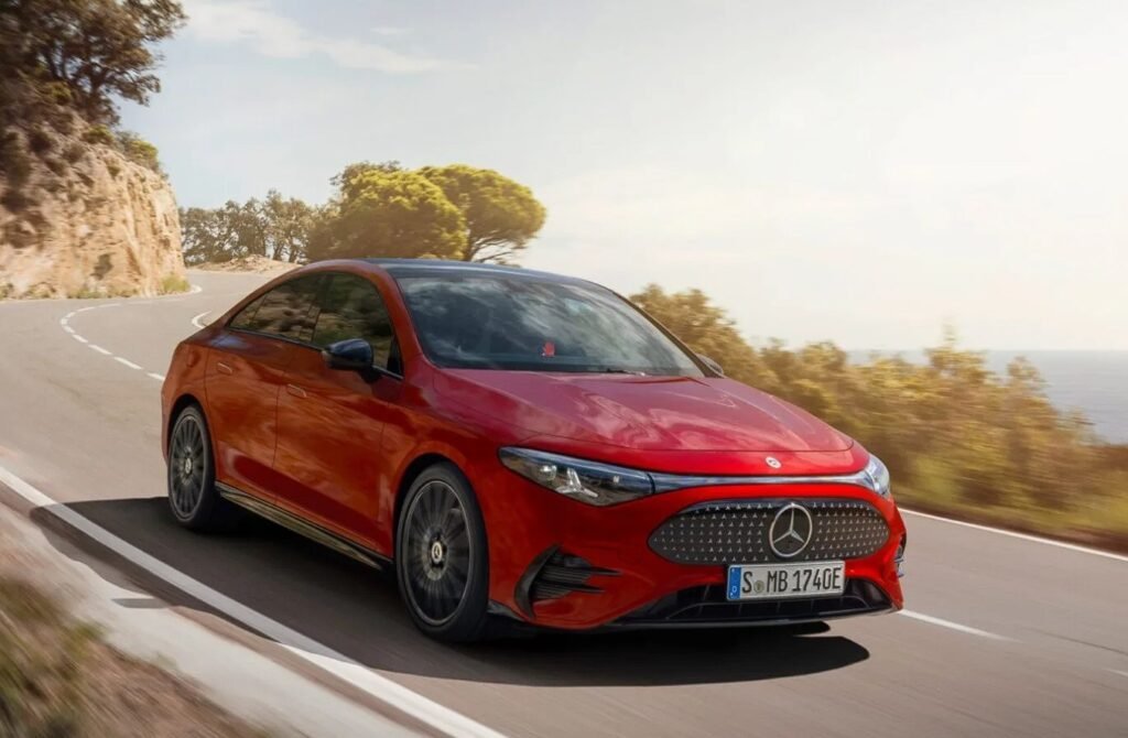 Mercedes'in Elektrikli CLA Modeli Almanya'da Seri Üretime Başladı