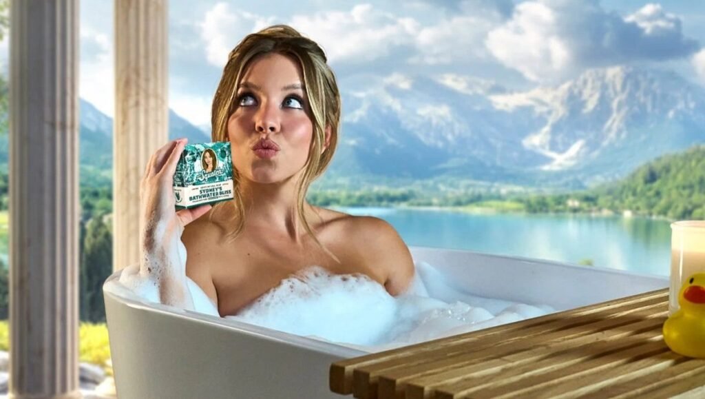Sydney Sweeney Banyo Suyunu Sabun Olarak Satışa Sunuyor