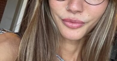 Her Öğün Bir Olay! Çağla Şıkel, Yemek Rutinini Açıkladı: TV Karşısında Neler Tüketiyormuş?