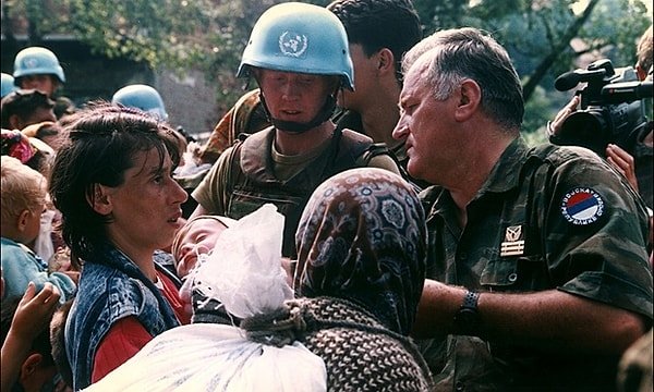 4. Nisan 1993 - Birleşmiş Milletler, Srebrenitsa, Zepa ve Gorazde'yi ''güvenli bölge'' ilan etti