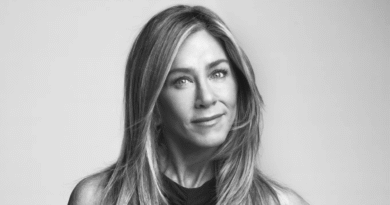 Jennifer Aniston, "I'm Glad My Mom Died" Kitabından Uyarlanacak Apple TV+ Dizisinin Başrolünde! - Haberler