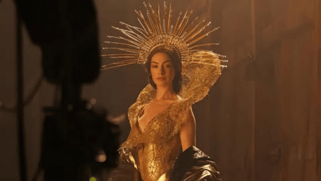 Anne Hathaway, A24'ün "Mother Mary" Setinde Duygusal Anlar Yaşadı - Haberler