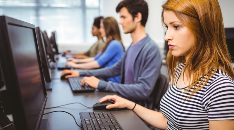 Bilgisayar Kursu Nedir ve Ne İşe Yarar?