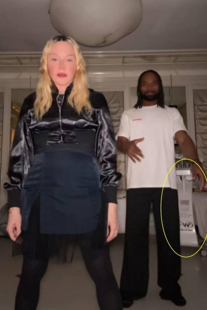 Madonna'nın evindeki hücre yenileme cihazı gündemde! Fiyatı sizi şaşırtacak...