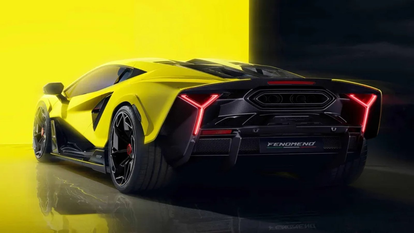 Lamborghini Fenomeno tanıtıldı: İşte özellikleri ve fiyatı
