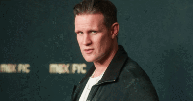 “Star Wars: Starfighter”ın Kötü Karakteri Matt Smith Olacak! - Haberler
