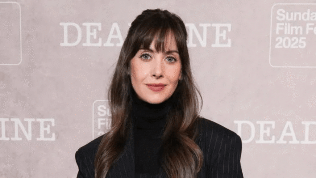 Alison Brie, Yönetmenlik Kariyerine Korku Filmiyle Başlıyor - Haberler