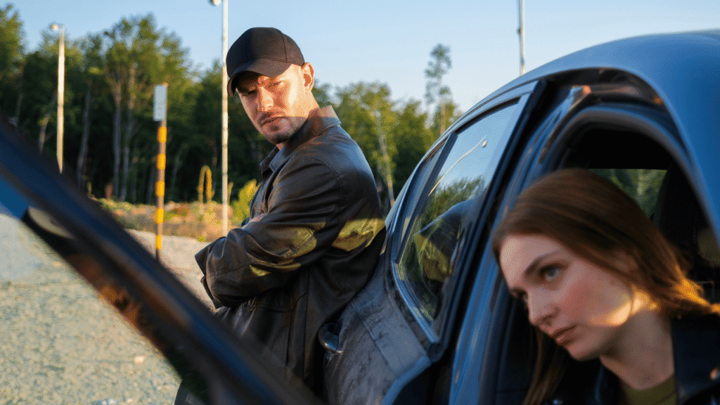 HBO Max'in Yeni Suç Draması "Kaosun Anatomisi"nden İlk Görseller Paylaşıldı