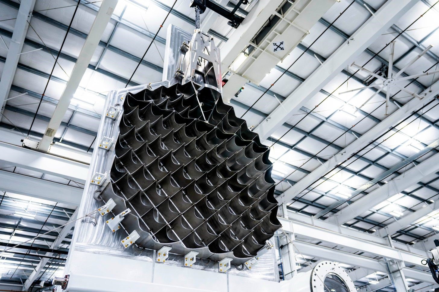 SpaceX, Starship'in patlamaması için tasarımı değiştirdi