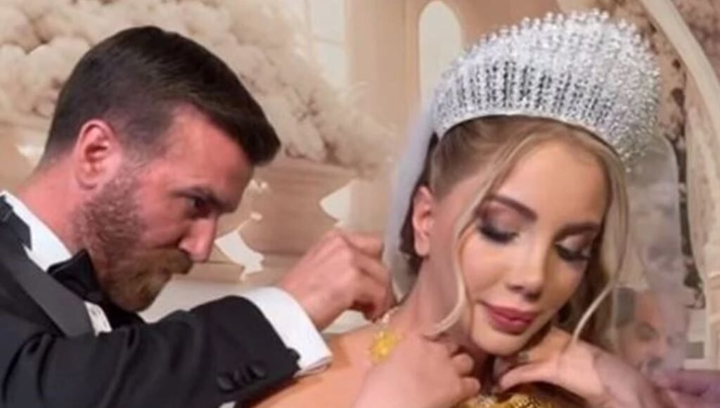 Aleyna Dalveren'den Boşanma Açıklamaları: Aleyna Dalveren Kimdir, Eşi Kim? - Son Dakika Magazin Gelişmeleri
