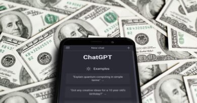 ChatGPT'nin Mobil Uygulaması Para Yağıyor: 2 Milyar Dolar Kazanç!
