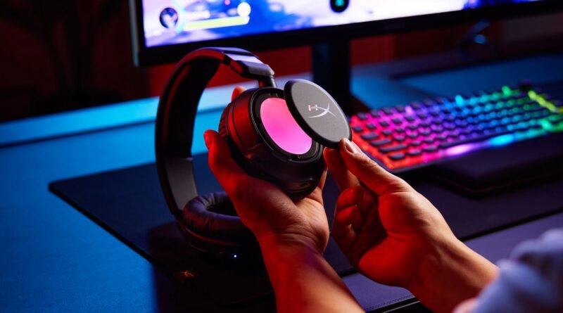 HyperX, Yeni Kablosuz Oyun Kulaklığı ve Mikrofon Modellerini Tanıttı