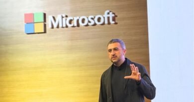 Microsoft, Google DeepMind Ekibini Hedef Alıyor