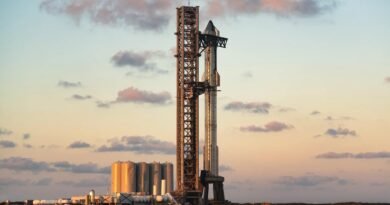 SpaceX, Starship'in Patlamasını Önlemek İçin Tasarımını Değiştirdi