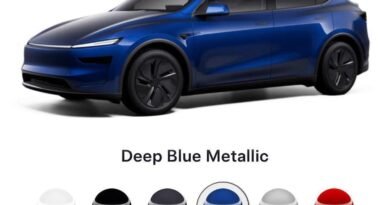 Tesla'nın Sitesindeki Fiyatlar Güncellendi: Renk Farkı Ne Kadar?